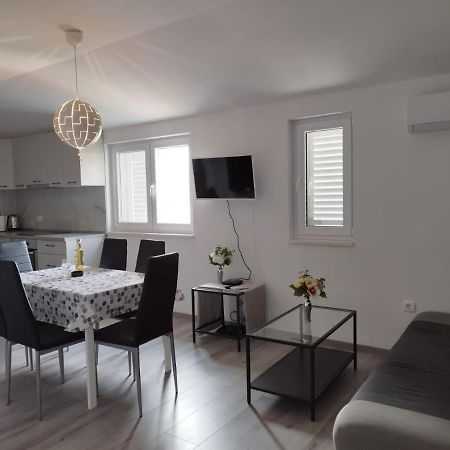 Apartmani Triva 1 Сплит Экстерьер фото